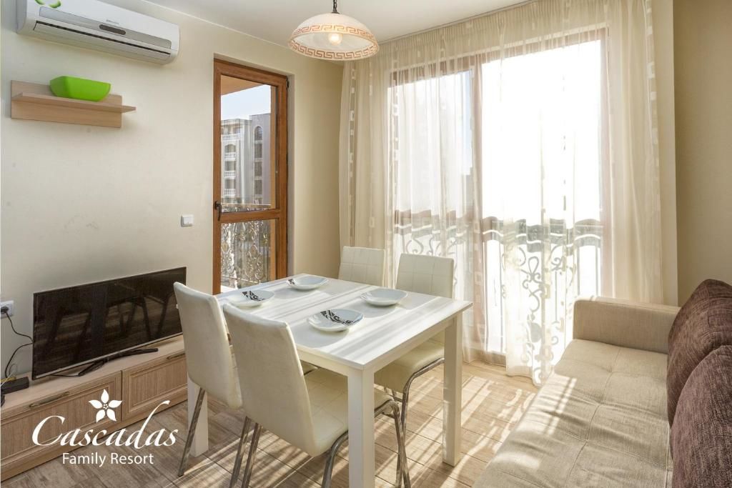Апарт-отели Cascadas Family Resort Солнечный Берег